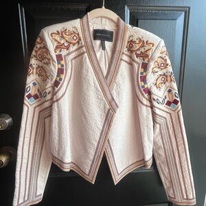 BCBGMaxAzria Crop‎ Jacket Beautiful Embroidery no stains size Medium